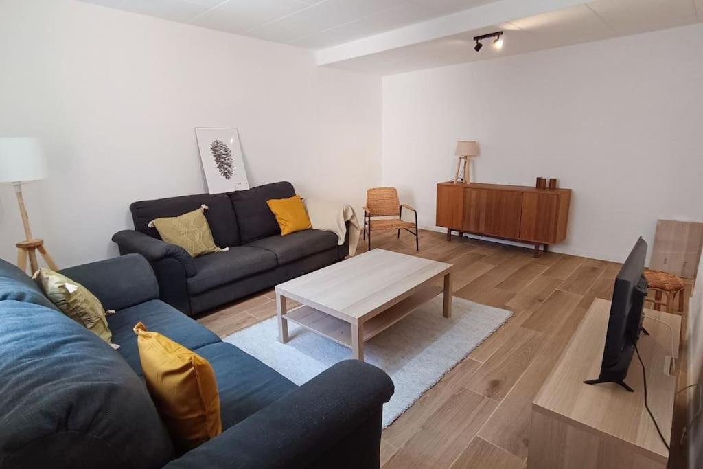 NUEVO Céntrico apartamento a 3 minutos del AVE Lleida Esterno foto